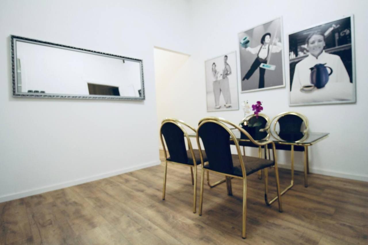Modern Double Room Js A Wina Bagian luar foto