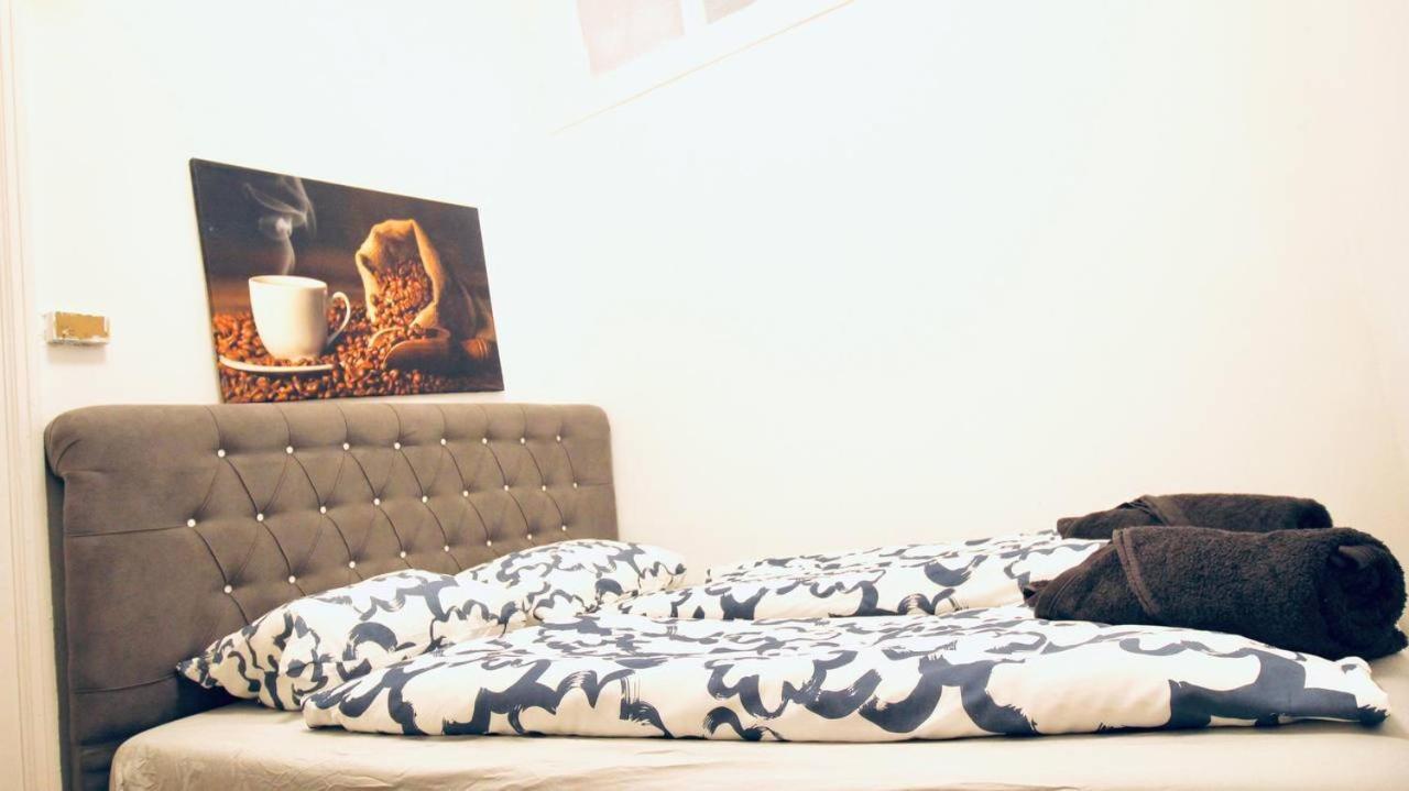 Modern Double Room Js A Wina Bagian luar foto
